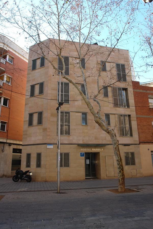 Hostal Rambla Sant Boi de Llobregat Bagian luar foto